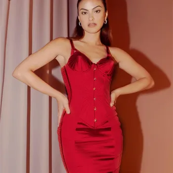 2022. gada Rudens un Ziemas Sieviešu Jaunas Sarkanās Sexy Spageti Satīna Slim Kleita Modes Ziemassvētku Puse Modes Kleitu Vairumtirdzniecība