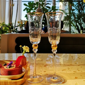 2gab/Eiropa Kristāla šampanieša glāzes, augstas kvalitātes vīna glāzi goblet vīna kauss griešanai stikla kausa kāzu Dāvanu kastē drinkware